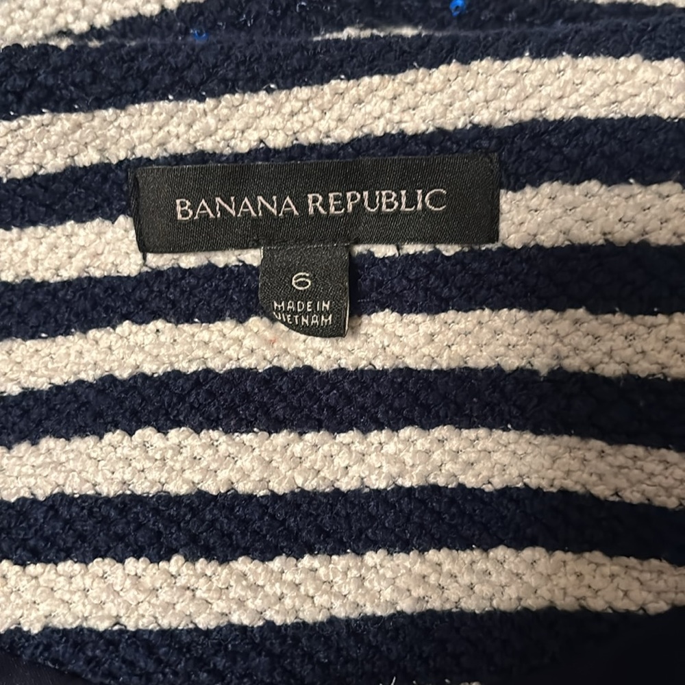 Banana Republic Women’s Size 6 Knit Jacket Striped Navy Blue And Cream Sequin‎ - Picture 4 of 4